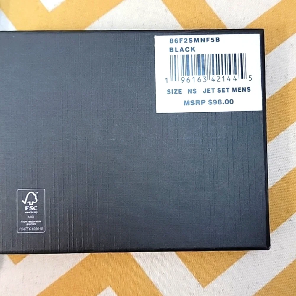 MK 2PC MEN WALLET AND PASSPORT HOLDER